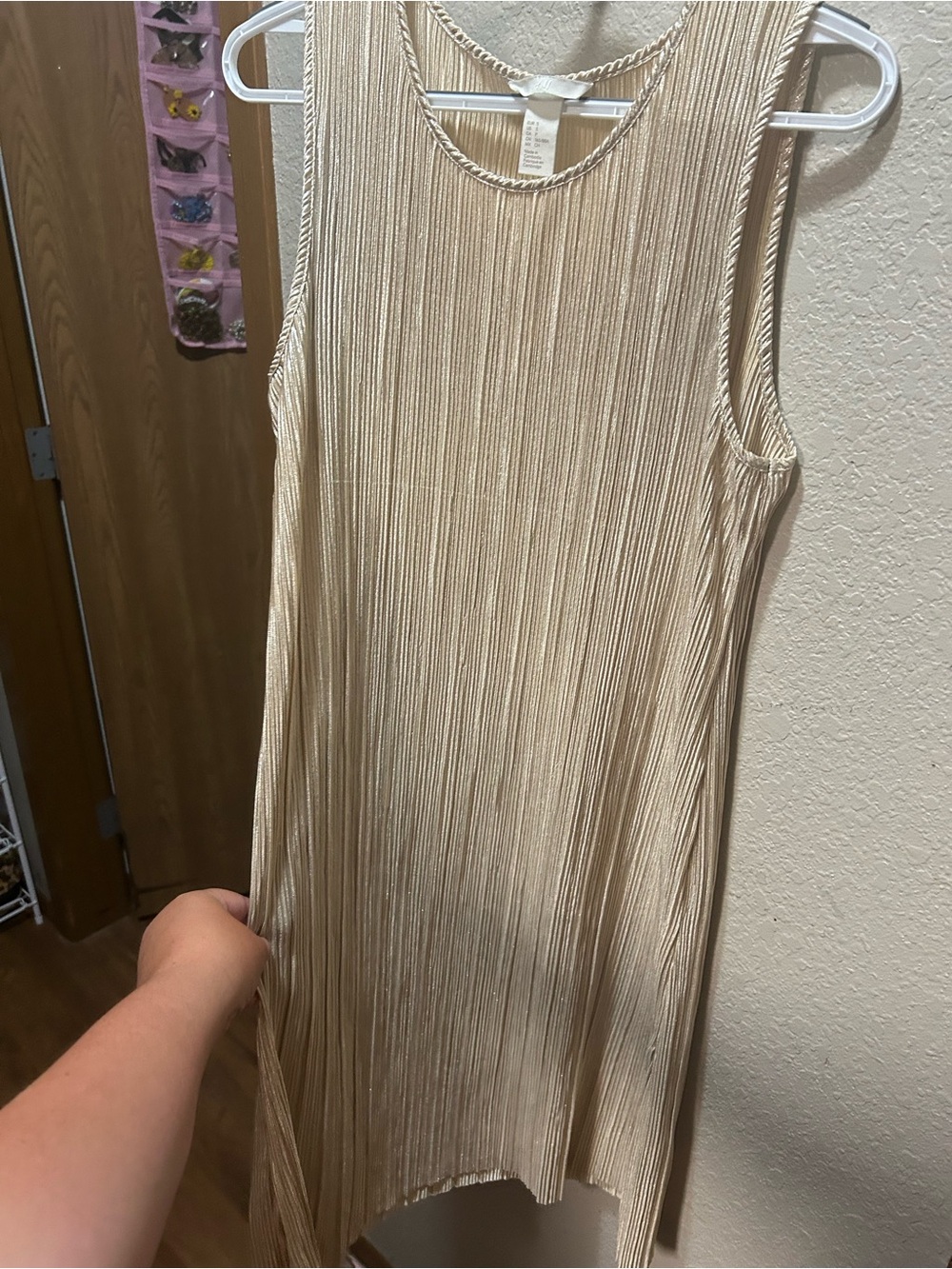 H&M Sleeveless Pleated Mini Dress in Light Beige